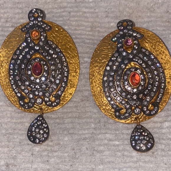 Vintage-Inspired Gold and Silver Medallion Earrings - Picture 5 of 13